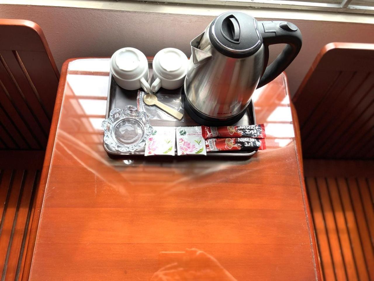 Hong Ha Airport Hotel Thach Loi Exteriör bild