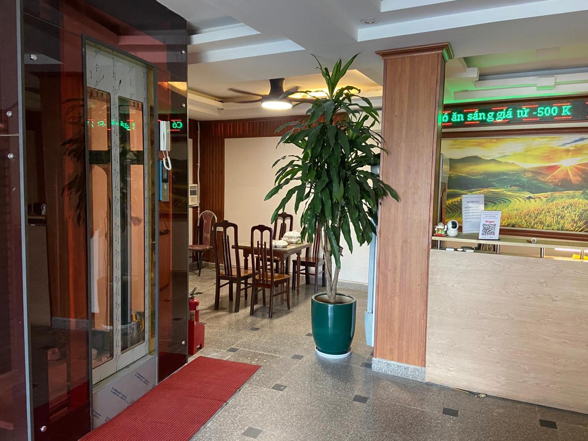 Hong Ha Airport Hotel Thach Loi Exteriör bild